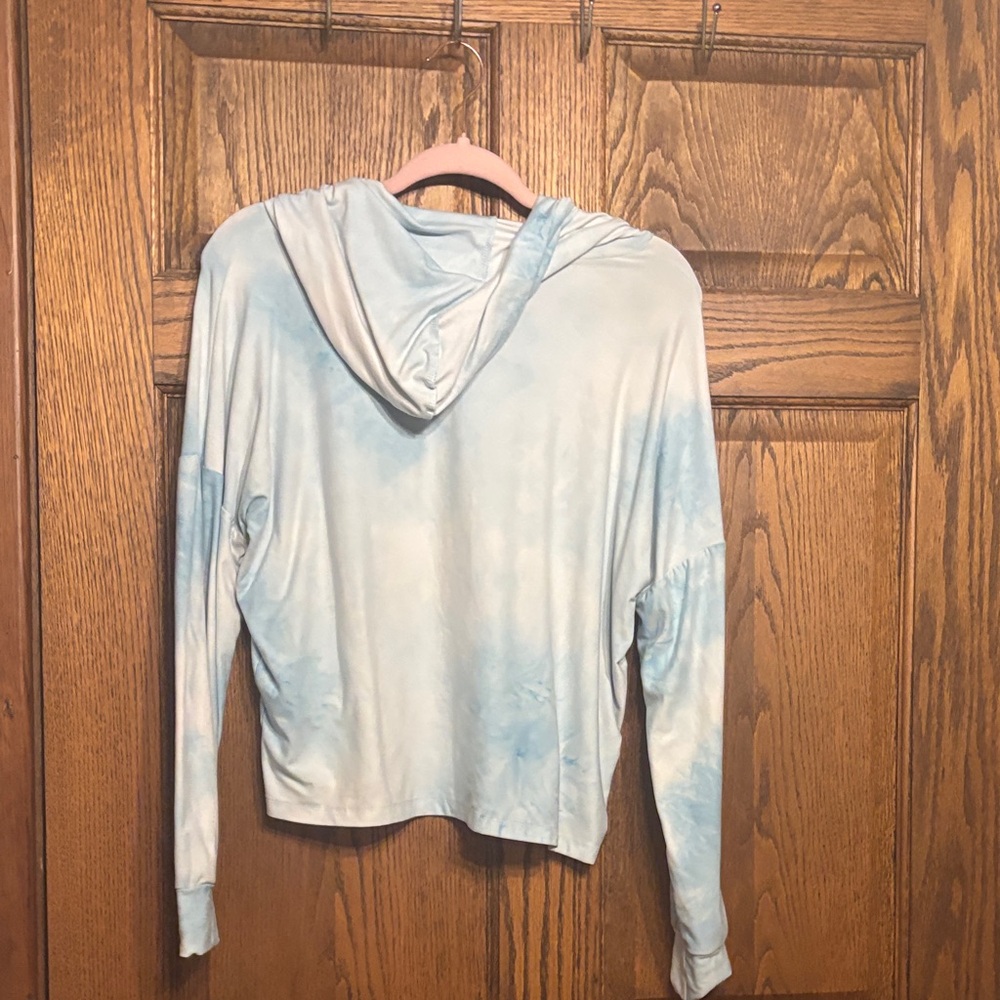 Derek Heart Light Blue Tie-Dye Hoodie - Picture 5 of 6